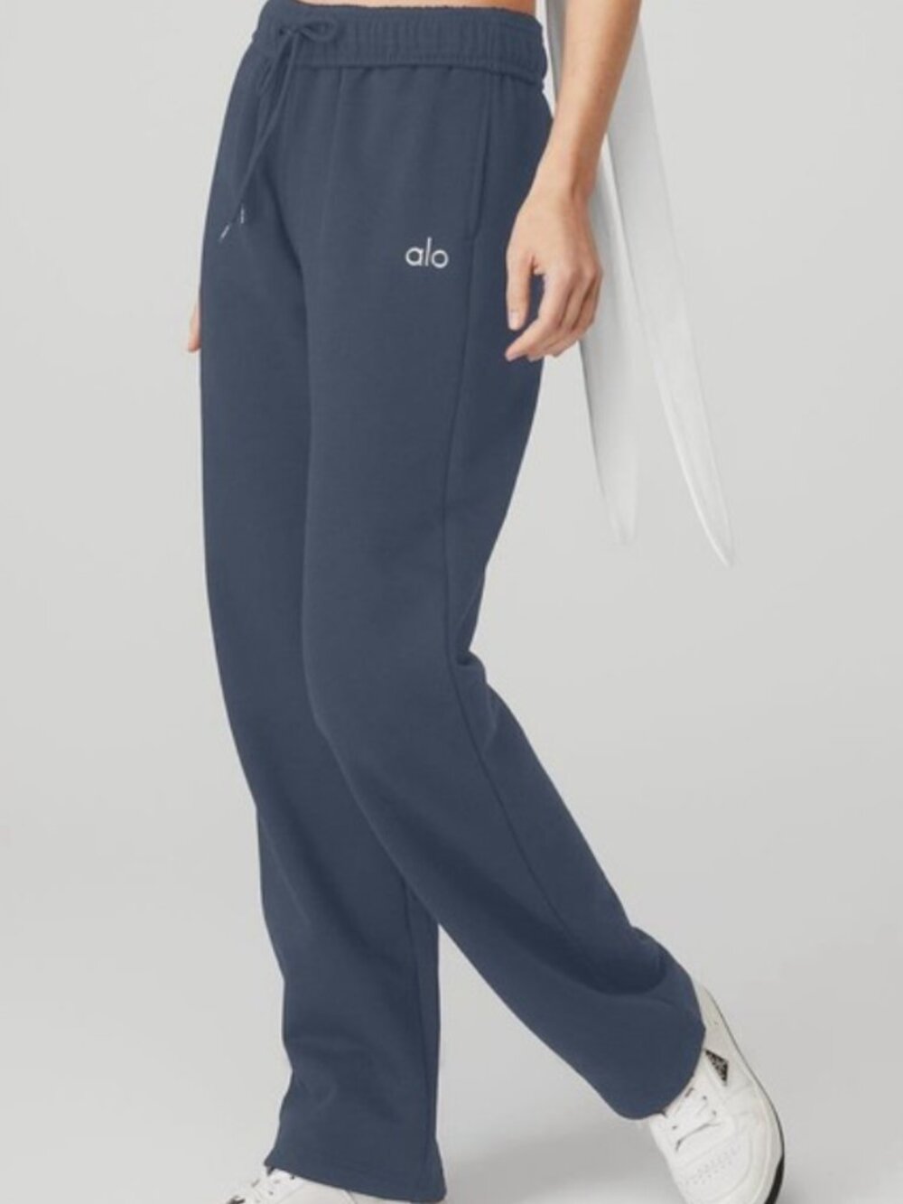 ALO Accolade Straight Leg Sweatpants